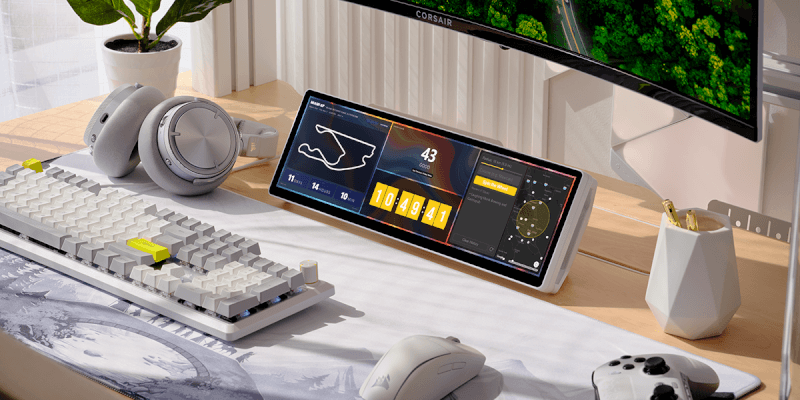 XENEON_EDGE_WHITE_ENVIRONMENTAL_WIDGETS_1393_Cropped